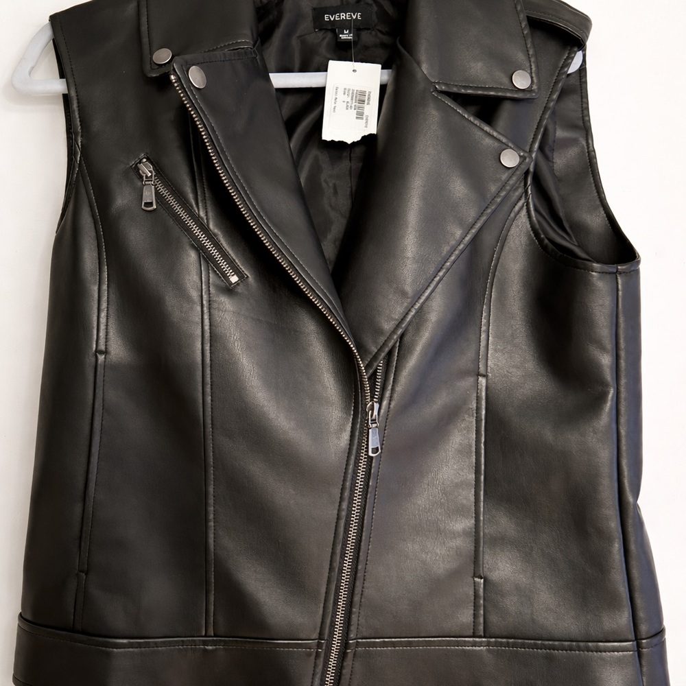NTW! Evereve Women's Faux Leather Moto Vest